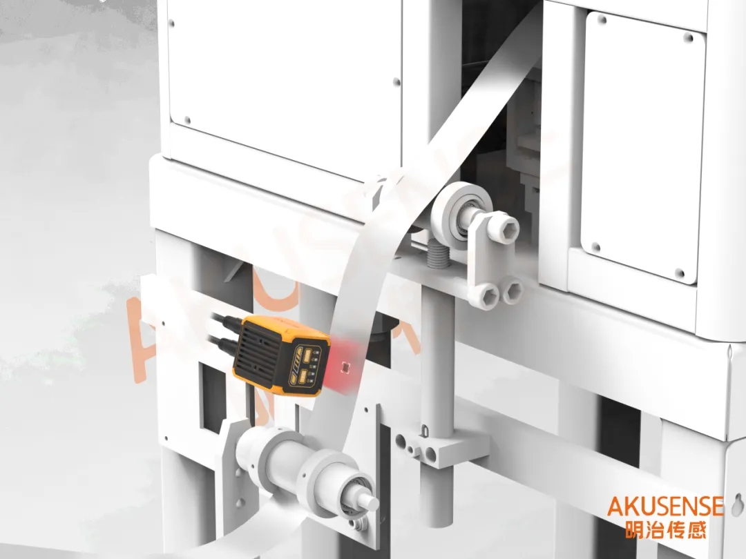 在3C电子制造领域，精密化、自动化与智能化已成为设备升级的核心方向。明治传感凭借高精度、高可靠性与AI融合技术，在冲床与车床两大关键设备中实现了从材料处理、加工控制到安全防护的全流程覆盖。本期解决方案的分享将结合具体应用场景，解析明治传感器如何通过技术突破解决行业痛点。